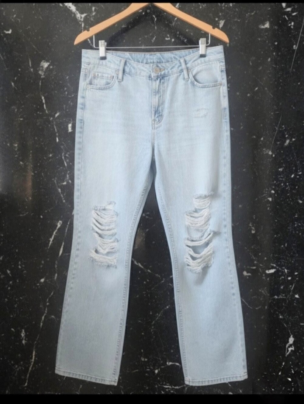 Light Wash Aeropostale  Distressed Women’s Jeans